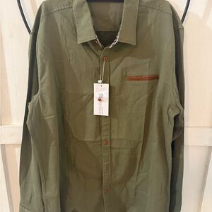 Men's Casual Olive Button-Down Shirt